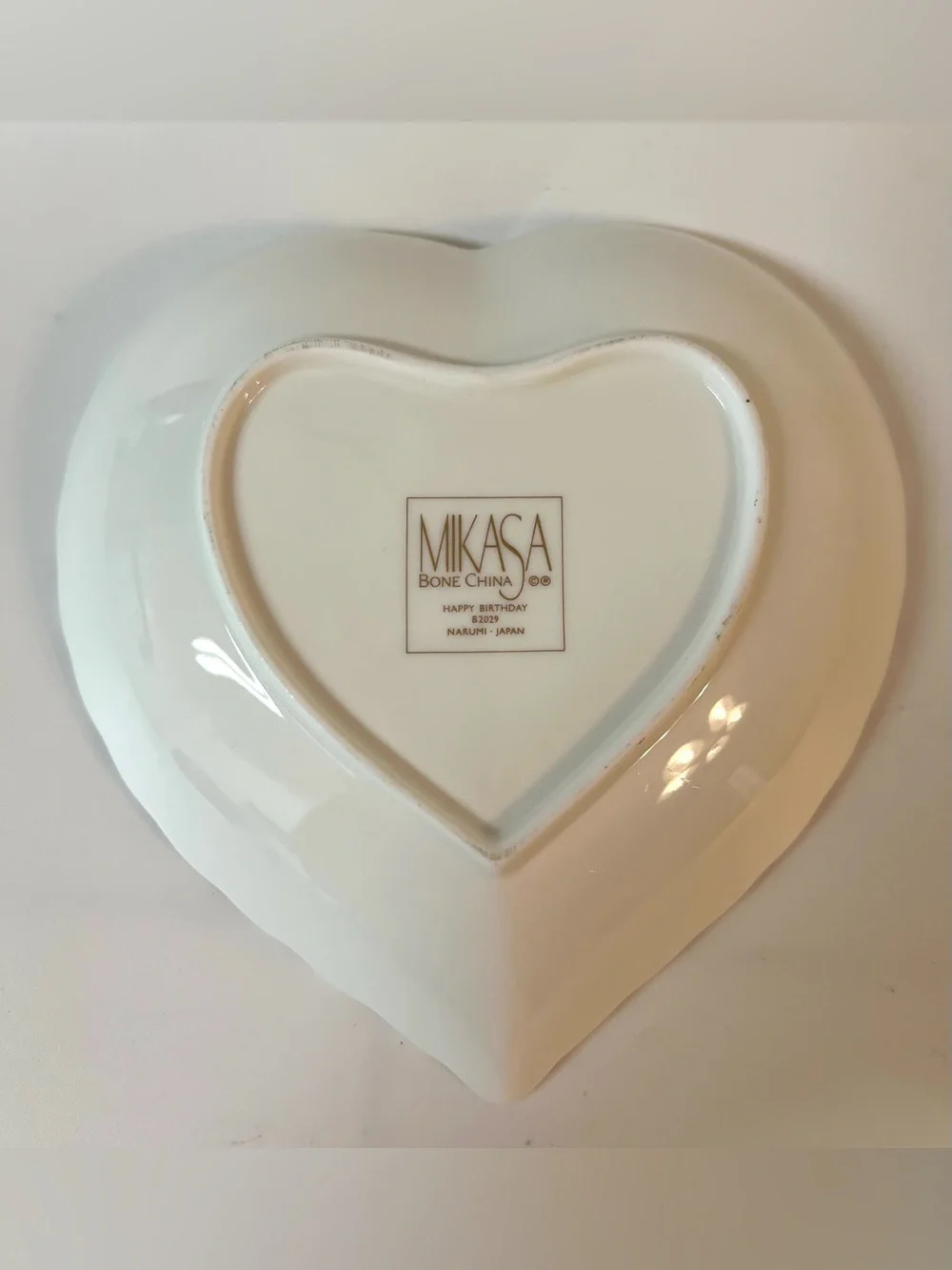 Mikasa Bone China Heart Shaped Plate 'Happy Birthday' Floral Pastels Japan 6 in